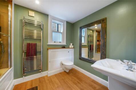 Bathroom 4