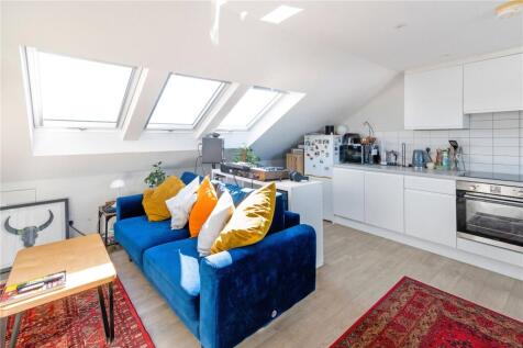 Kitchen/Reception