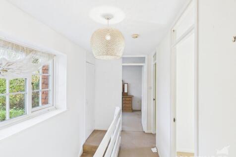 First Floor Landi...