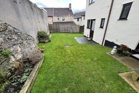 COMMUNAL GARDEN