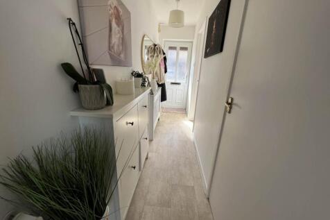 DOWNSTAIRS HALLWAY