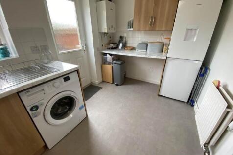 KITCHEN PHOTO TWO