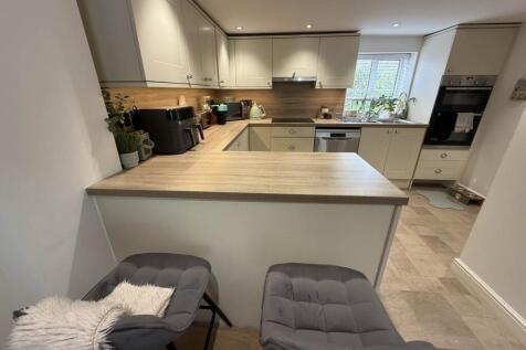 Kitchen (2)