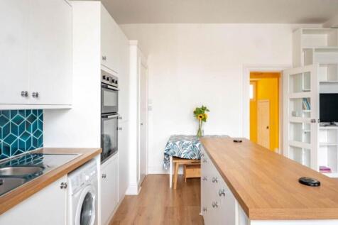 KITCHEN (2)