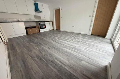 OPEN PLAN KITCHEN &amp; 
