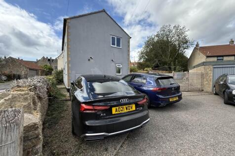 EXTERNAL / PARKING
