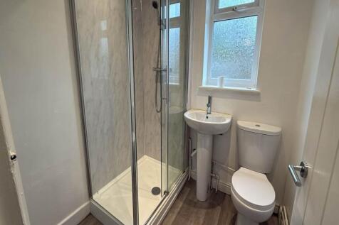 DOWNSTAIRS SHOWER RO