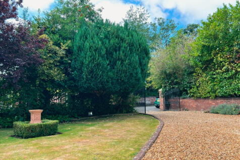 Property Image 37