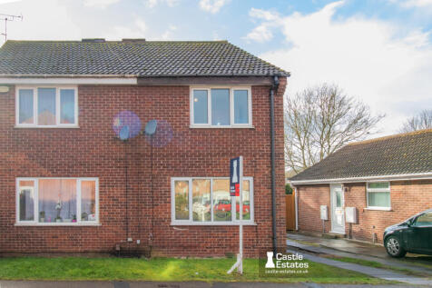 12 Sankey Drive, Nottingham. NG6 7DT