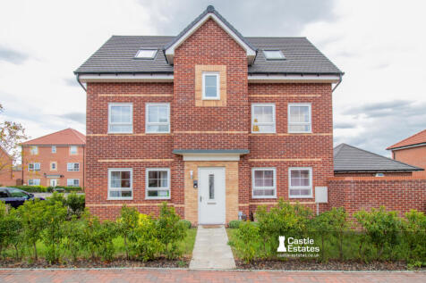 4 Bedroom Detached House to let