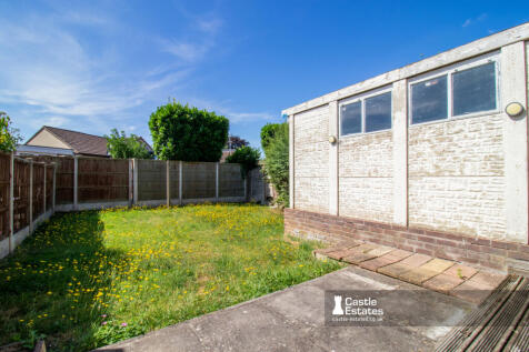 Rear garden &amp; Garage