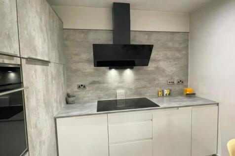 Fitted Kitchen/Dining Room