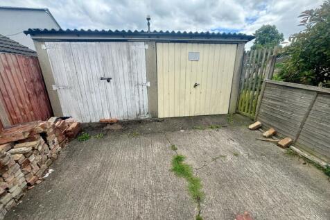 Double Garage