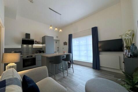 Open Plan Living/Kitchen