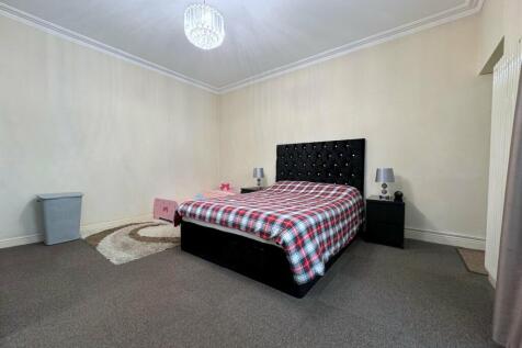 Fifth Bedroom
