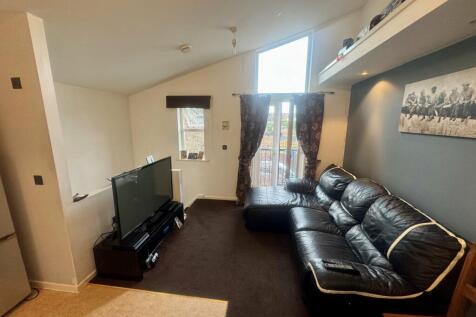 Kitchen/Living Area