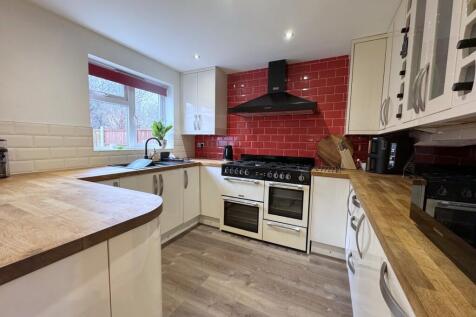 Fitted Kitchen