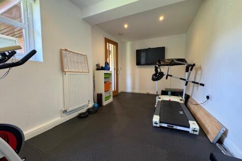 Gymnasium/Office