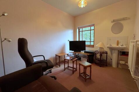 Fourth Bedroom