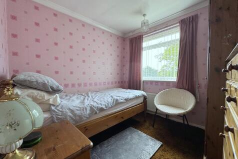 Fourth Bedroom