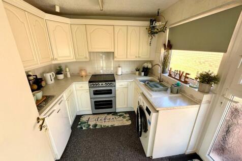 Fitted Kitchen