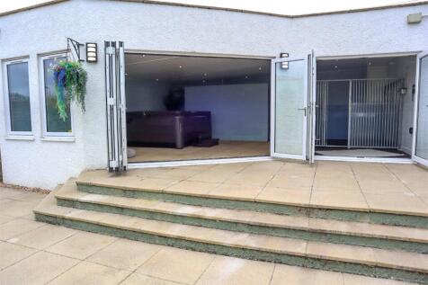 Outbuilding