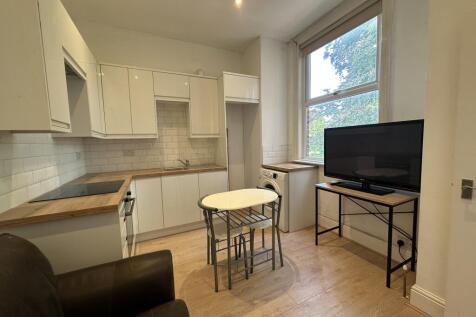 399 Wilmslow Road Flat 8