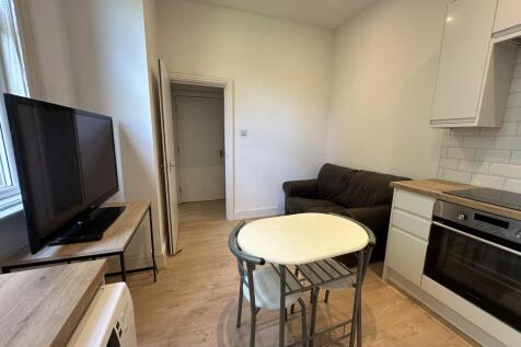 399 Wilmslow Road Flat 8