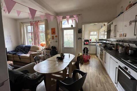 41 Burton Road 8 Bed