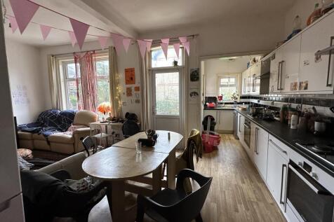 41 Burton Road 8 Bed