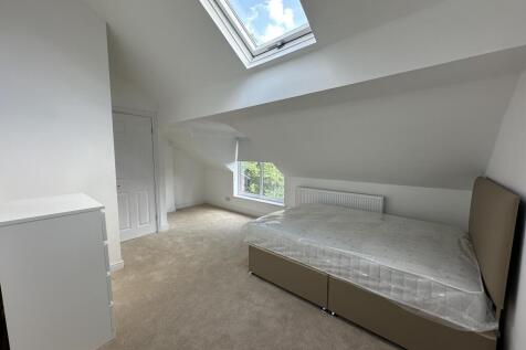 13 Clifton Road