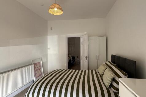 Flat 1 Marsland Road