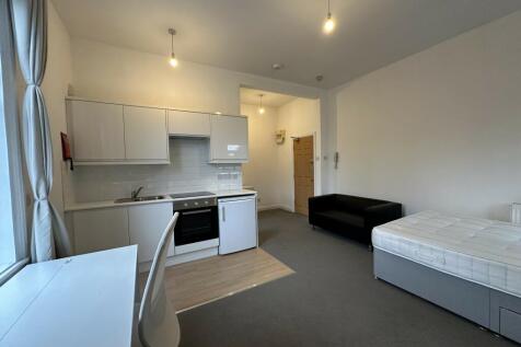 Flat 5 Wilbraham Road