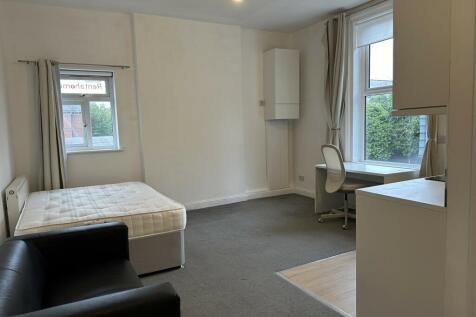 Flat 5 Wilbraham Road
