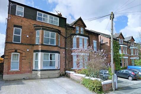 Flat 8 28 Atwood Road