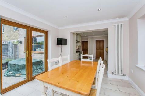 Breakfast / Garden Room