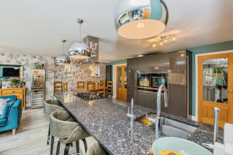 Kitchen/Dining/Family Room