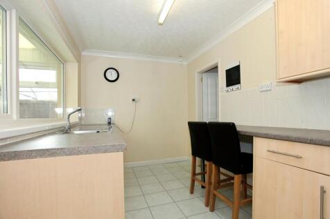 Kitchen / Breakfast Room