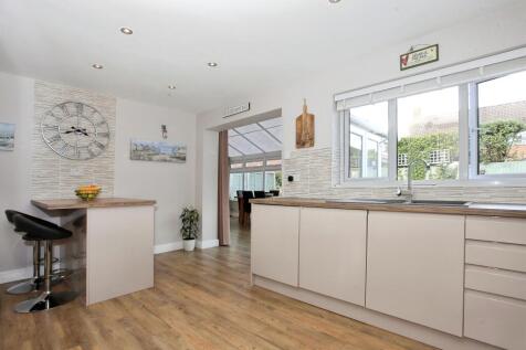 Kitchen / Breakfast Room