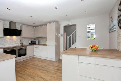Kitchen / Breakfast Room