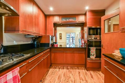Property Image 12