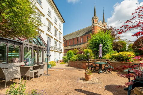 Property Image 9