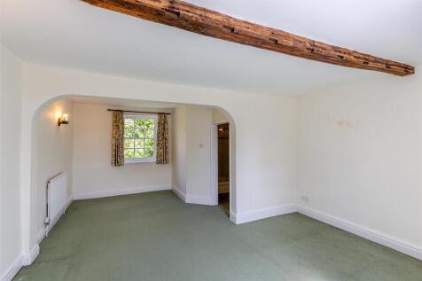 8590111-interior28.jpg