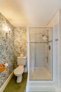 8590111-interior31.jpg