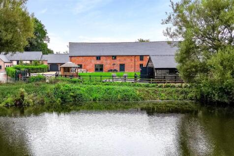 , Great Fernhill Barns Gobowen, Nr Oswestry, SY11 