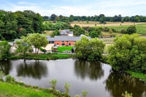 , Great Fernhill Barns Gobowen, Nr Oswestry, SY11 