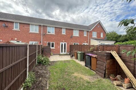 Rear Garden 2.jpg