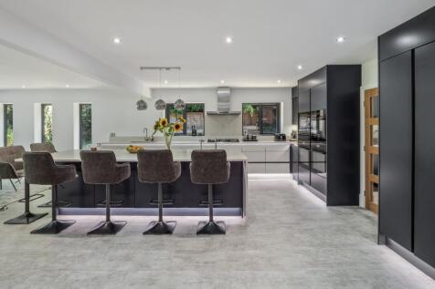 Living Kitchen