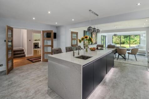 Living Kitchen