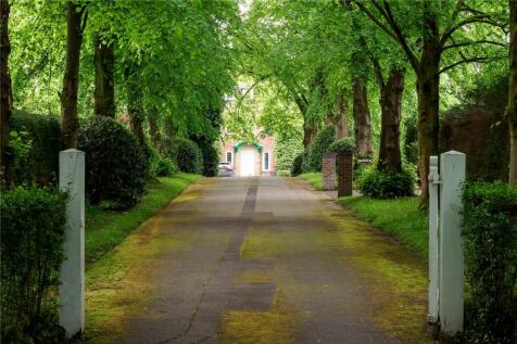 Entrance Drive